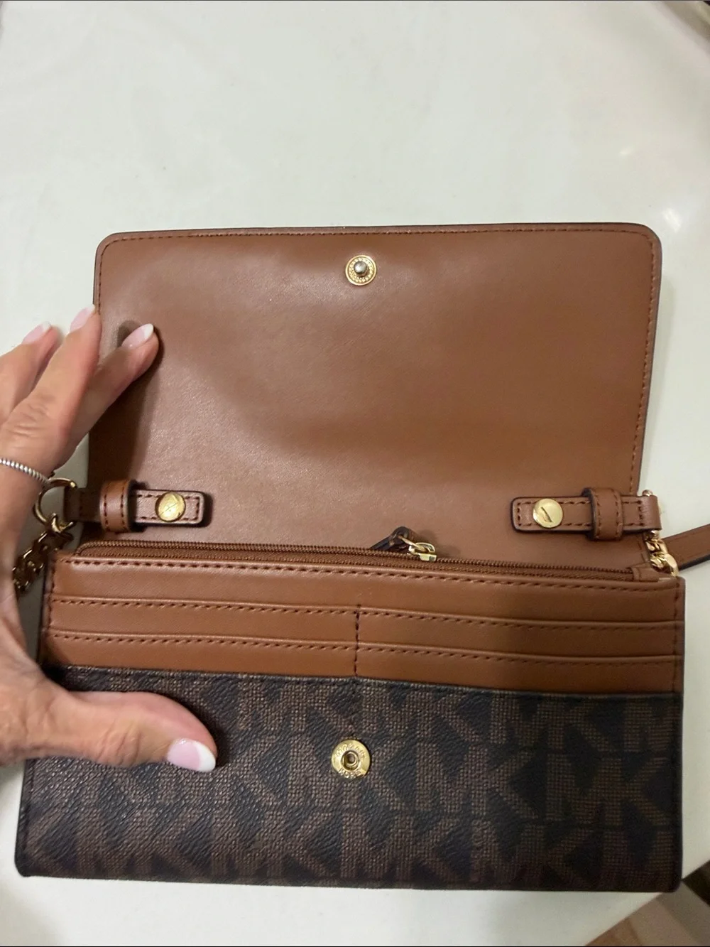 Michael Kors compact michael
